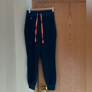 Figs High Waisted Zamora Jogger XS Petite in Deep Reef Scrub Pants